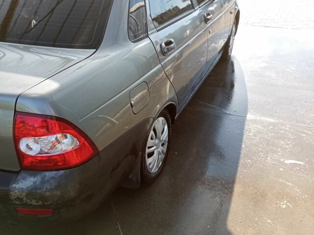 Сірий ВАЗ 2170 Priora, об'ємом двигуна 1.6 л та пробігом 310 тис. км за 1500 $, фото 3 на Automoto.ua