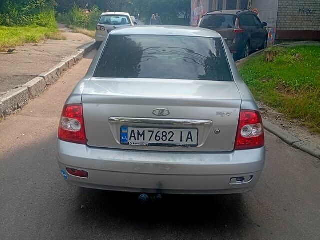 Серый ВАЗ 2170 Priora, объемом двигателя 1.6 л и пробегом 250 тыс. км за 1950 $, фото 5 на Automoto.ua