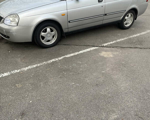 Серый ВАЗ 2170 Priora, объемом двигателя 1.6 л и пробегом 198 тыс. км за 2850 $, фото 10 на Automoto.ua