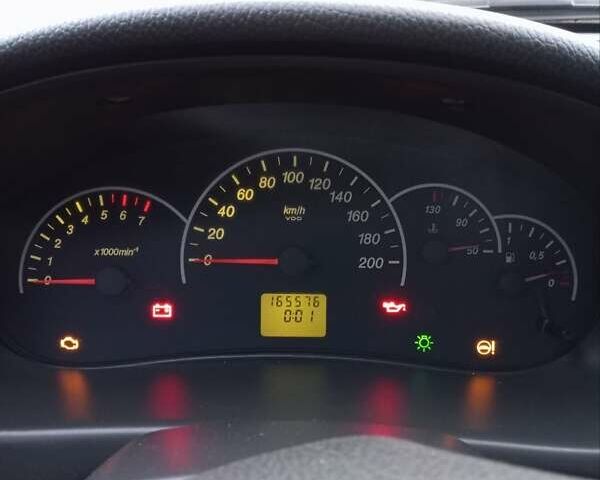 Серый ВАЗ 2170 Priora, объемом двигателя 1.6 л и пробегом 166 тыс. км за 3050 $, фото 4 на Automoto.ua