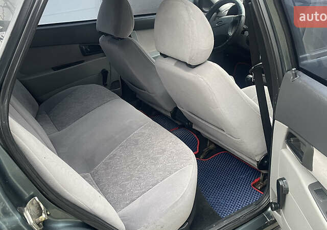 Сірий ВАЗ 2170 Priora, об'ємом двигуна 1.6 л та пробігом 170 тис. км за 2700 $, фото 9 на Automoto.ua