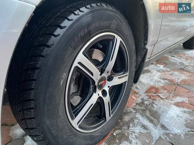 Серый ВАЗ 2170 Priora, объемом двигателя 1.6 л и пробегом 299 тыс. км за 3000 $, фото 8 на Automoto.ua