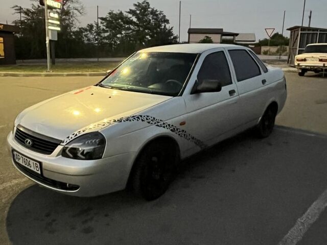 Серый ВАЗ 2170 Priora, объемом двигателя 1.6 л и пробегом 130 тыс. км за 2800 $, фото 3 на Automoto.ua