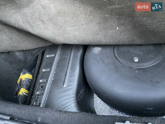 Серый ВАЗ 2170 Priora, объемом двигателя 1.6 л и пробегом 155 тыс. км за 3750 $, фото 16 на Automoto.ua