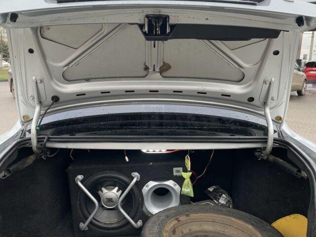 Сірий ВАЗ 2170 Priora, об'ємом двигуна 1.6 л та пробігом 137 тис. км за 3000 $, фото 12 на Automoto.ua