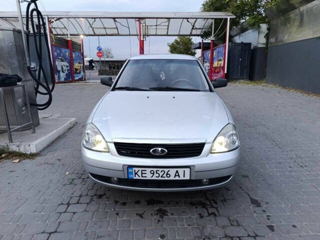 ВАЗ 2170 Priora 2008 у Синельниковом на Automoto.ua Сірий ВАЗ 2170 Priora, об'ємом двигуна 1.6 л та пробігом 215 тис. км за 2400 $, фото 2 на Automoto.ua