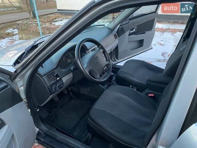 Серый ВАЗ 2170 Priora, объемом двигателя 1.6 л и пробегом 299 тыс. км за 3000 $, фото 23 на Automoto.ua