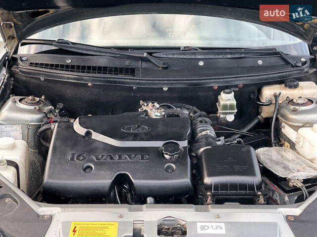 Сірий ВАЗ 2170 Priora, об'ємом двигуна 1.6 л та пробігом 210 тис. км за 2400 $, фото 6 на Automoto.ua