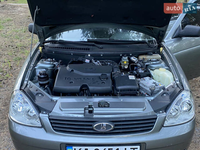 Серый ВАЗ 2170 Priora, объемом двигателя 1.6 л и пробегом 155 тыс. км за 3750 $, фото 10 на Automoto.ua