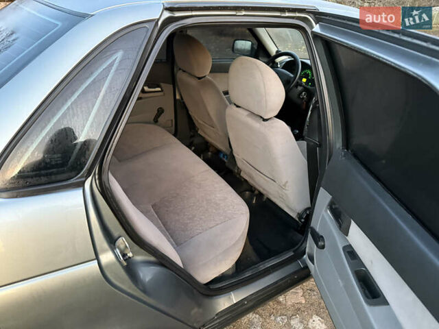 Сірий ВАЗ 2170 Priora, об'ємом двигуна 1.6 л та пробігом 172 тис. км за 2650 $, фото 10 на Automoto.ua