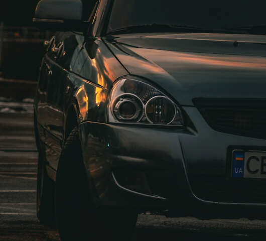 Серый ВАЗ 2170 Priora, объемом двигателя 1.6 л и пробегом 240 тыс. км за 3700 $, фото 5 на Automoto.ua