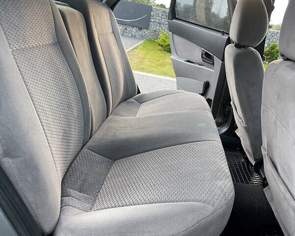 Сірий ВАЗ 2170 Priora, об'ємом двигуна 1.6 л та пробігом 210 тис. км за 2400 $, фото 18 на Automoto.ua