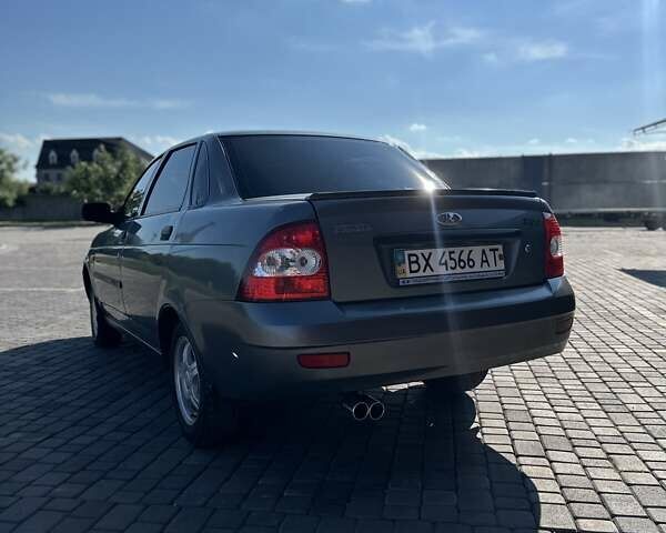 Сірий ВАЗ 2170 Priora, об'ємом двигуна 0 л та пробігом 157 тис. км за 2600 $, фото 1 на Automoto.ua