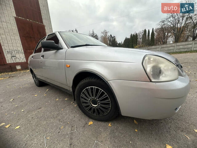 Серый ВАЗ 2170 Priora, объемом двигателя 1.6 л и пробегом 255 тыс. км за 2500 $, фото 10 на Automoto.ua