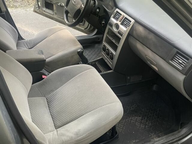 Сірий ВАЗ 2170 Priora, об'ємом двигуна 1.6 л та пробігом 2 тис. км за 1700 $, фото 5 на Automoto.ua