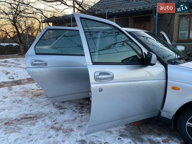 Серый ВАЗ 2170 Priora, объемом двигателя 1.6 л и пробегом 299 тыс. км за 3000 $, фото 21 на Automoto.ua