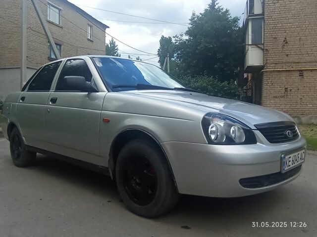 Сірий ВАЗ 2170 Priora, об'ємом двигуна 1.6 л та пробігом 666 тис. км за 2900 $, фото 2 на Automoto.ua