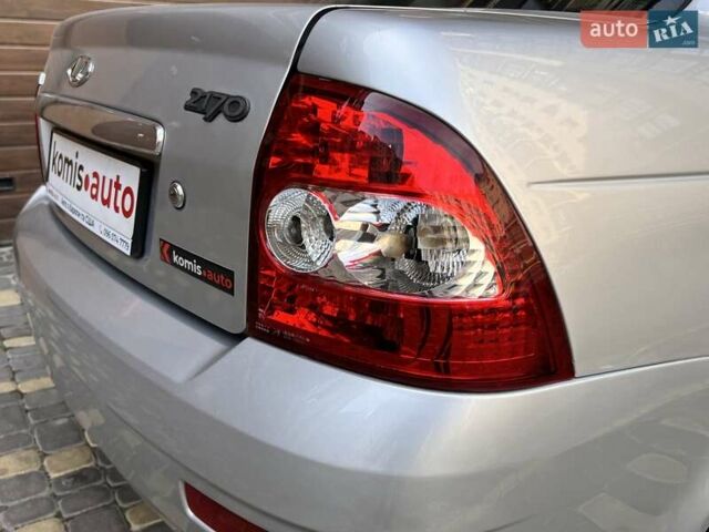 Серый ВАЗ 2170 Priora, объемом двигателя 1.6 л и пробегом 212 тыс. км за 3699 $, фото 15 на Automoto.ua