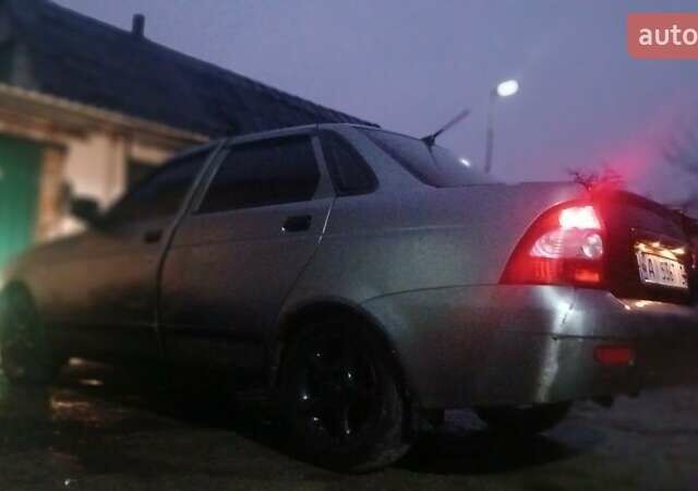 Сірий ВАЗ 2170 Priora, об'ємом двигуна 1.6 л та пробігом 100 тис. км за 1500 $, фото 5 на Automoto.ua