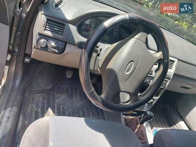 Серый ВАЗ 2170 Priora, объемом двигателя 1.6 л и пробегом 82 тыс. км за 1600 $, фото 6 на Automoto.ua