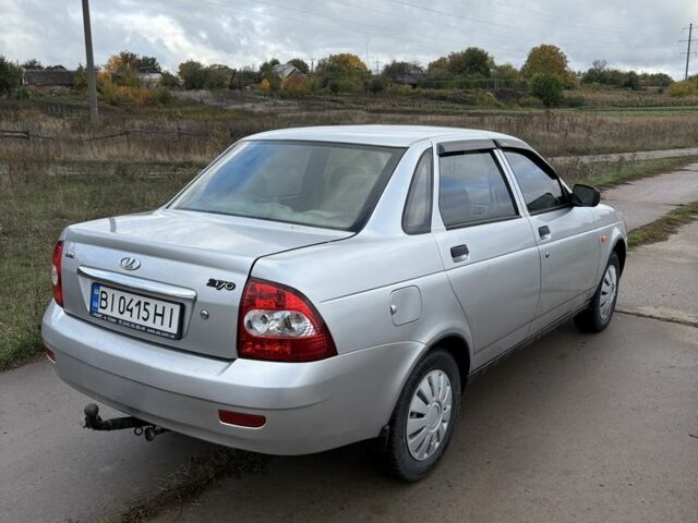 Серый ВАЗ 2170 Priora, объемом двигателя 1.6 л и пробегом 164 тыс. км за 2600 $, фото 1 на Automoto.ua