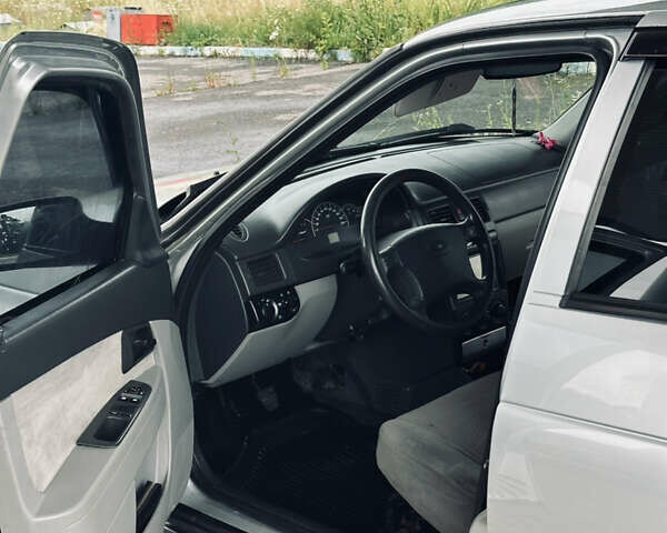 Сірий ВАЗ 2170 Priora, об'ємом двигуна 1.6 л та пробігом 197 тис. км за 1499 $, фото 23 на Automoto.ua