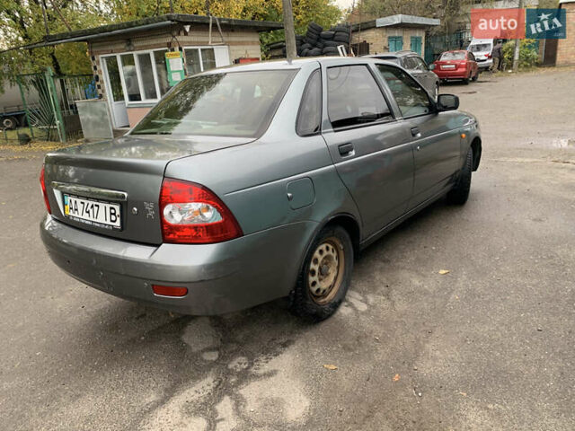 Серый ВАЗ 2170 Priora, объемом двигателя 1.6 л и пробегом 144 тыс. км за 2000 $, фото 4 на Automoto.ua