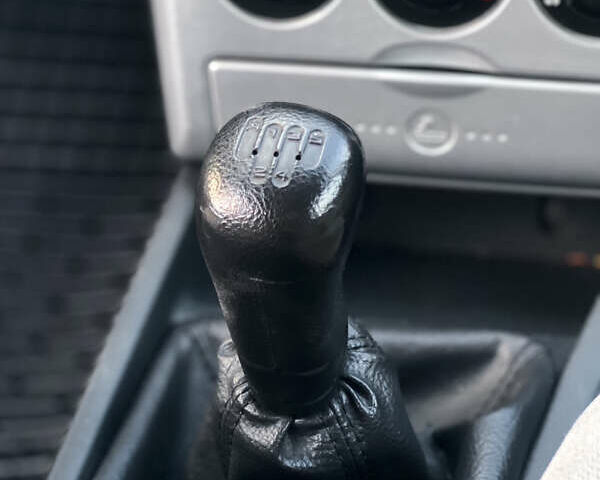 Сірий ВАЗ 2170 Priora, об'ємом двигуна 1.6 л та пробігом 210 тис. км за 2400 $, фото 30 на Automoto.ua