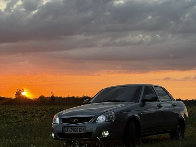 Серый ВАЗ 2170 Priora, объемом двигателя 1.6 л и пробегом 240 тыс. км за 3700 $, фото 1 на Automoto.ua