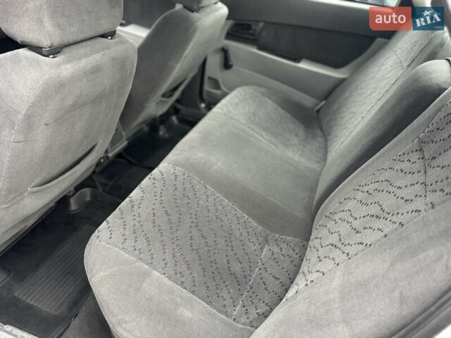 Сірий ВАЗ 2170 Priora, об'ємом двигуна 1.6 л та пробігом 127 тис. км за 3500 $, фото 7 на Automoto.ua