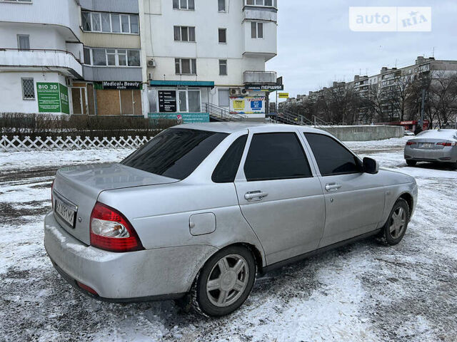 Сірий ВАЗ 2170 Priora, об'ємом двигуна 0 л та пробігом 180 тис. км за 3000 $, фото 4 на Automoto.ua