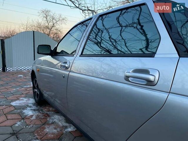 Серый ВАЗ 2170 Priora, объемом двигателя 1.6 л и пробегом 299 тыс. км за 3000 $, фото 7 на Automoto.ua