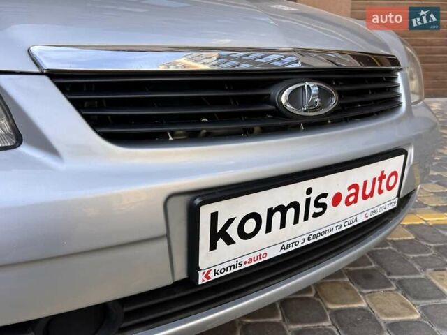 Серый ВАЗ 2170 Priora, объемом двигателя 1.6 л и пробегом 212 тыс. км за 3699 $, фото 11 на Automoto.ua