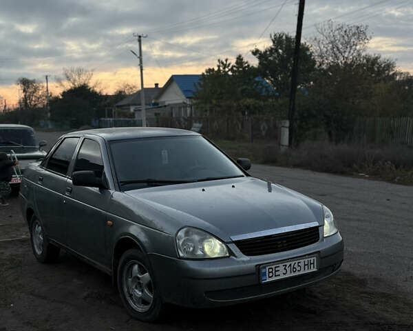 ВАЗ 2170 Priora 2008 в Первомайск на Automoto.ua Серый ВАЗ 2170 Priora, объемом двигателя 1.6 л и пробегом 172 тыс. км за 2850 $, фото 4 на Automoto.ua