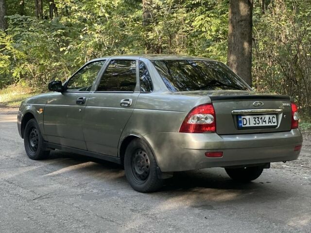 Сірий ВАЗ 2170 Priora, об'ємом двигуна 1.6 л та пробігом 2 тис. км за 1700 $, фото 3 на Automoto.ua