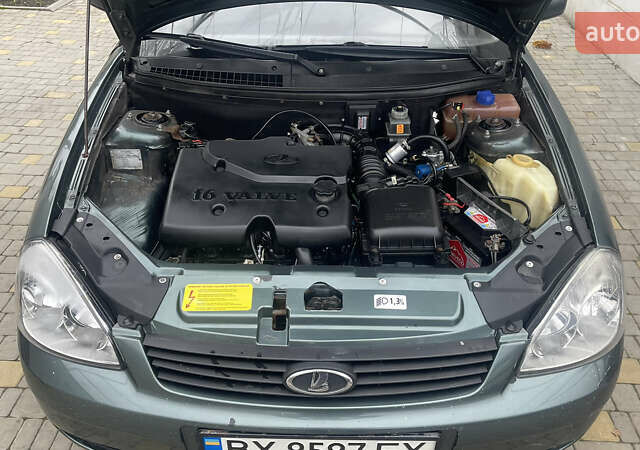 Сірий ВАЗ 2170 Priora, об'ємом двигуна 1.6 л та пробігом 170 тис. км за 2700 $, фото 6 на Automoto.ua