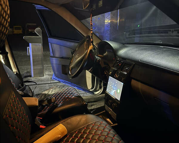 Серый ВАЗ 2170 Priora, объемом двигателя 1.6 л и пробегом 175 тыс. км за 3200 $, фото 11 на Automoto.ua