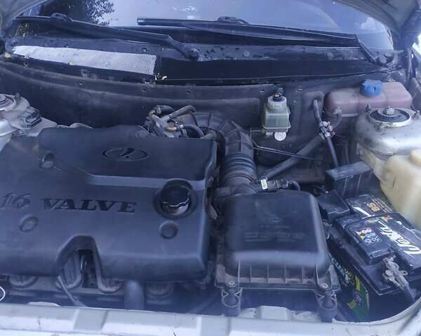 Серый ВАЗ 2170 Priora, объемом двигателя 1.6 л и пробегом 177 тыс. км за 2100 $, фото 11 на Automoto.ua