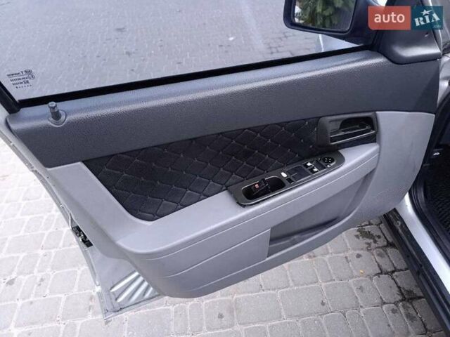 Сірий ВАЗ 2170 Priora, об'ємом двигуна 1.6 л та пробігом 215 тис. км за 2400 $, фото 11 на Automoto.ua