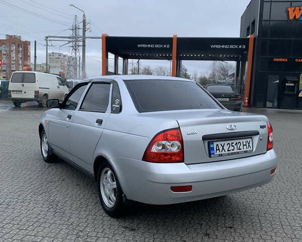 Сірий ВАЗ 2170 Priora, об'ємом двигуна 1.6 л та пробігом 137 тис. км за 3000 $, фото 2 на Automoto.ua
