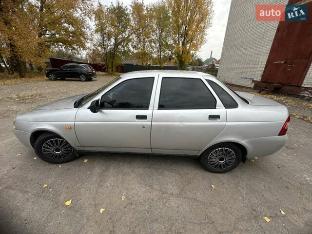 Серый ВАЗ 2170 Priora, объемом двигателя 1.6 л и пробегом 255 тыс. км за 2500 $, фото 6 на Automoto.ua