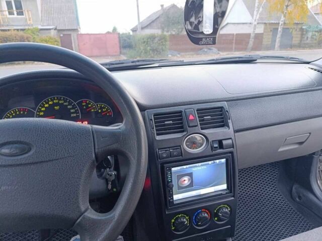 ВАЗ 2170 Priora 2008 у Синельниковом на Automoto.ua Сірий ВАЗ 2170 Priora, об'ємом двигуна 1.6 л та пробігом 215 тис. км за 2400 $, фото 14 на Automoto.ua