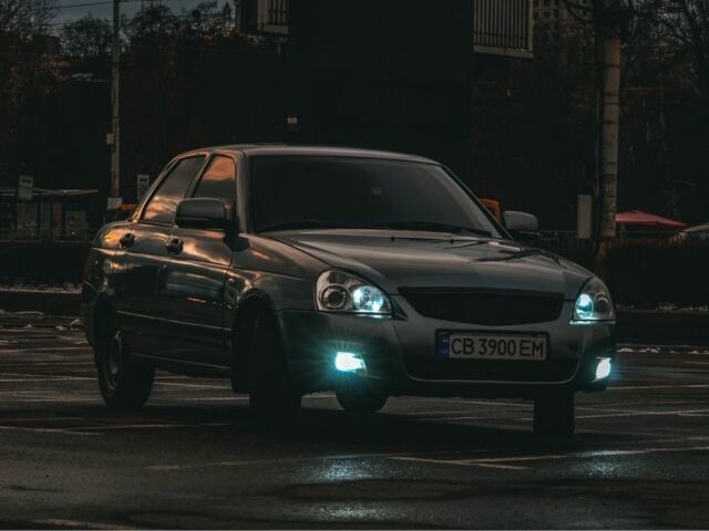 Серый ВАЗ 2170 Priora, объемом двигателя 1.6 л и пробегом 240 тыс. км за 3700 $, фото 6 на Automoto.ua