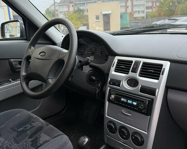 Серый ВАЗ 2170 Priora, объемом двигателя 1.6 л и пробегом 171 тыс. км за 2450 $, фото 22 на Automoto.ua