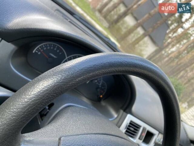 Серый ВАЗ 2170 Priora, объемом двигателя 1.6 л и пробегом 109 тыс. км за 3200 $, фото 2 на Automoto.ua