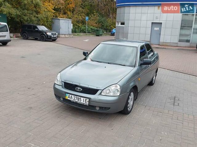 Сірий ВАЗ 2170 Priora, об'ємом двигуна 1.6 л та пробігом 113 тис. км за 1900 $, фото 1 на Automoto.ua