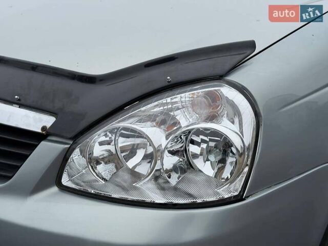 Сірий ВАЗ 2170 Priora, об'ємом двигуна 0 л та пробігом 229 тис. км за 2590 $, фото 5 на Automoto.ua