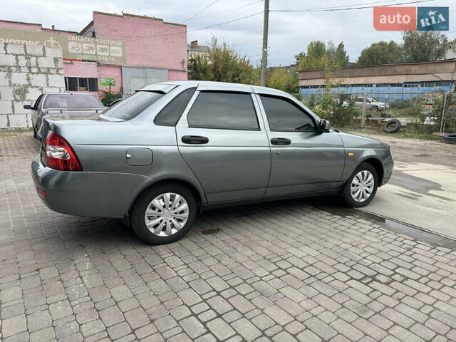 Серый ВАЗ 2170 Priora, объемом двигателя 1.6 л и пробегом 163 тыс. км за 2700 $, фото 20 на Automoto.ua