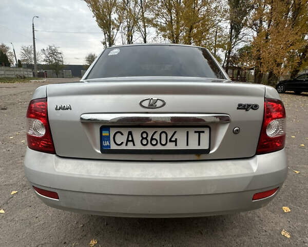 Серый ВАЗ 2170 Priora, объемом двигателя 1.6 л и пробегом 255 тыс. км за 2500 $, фото 7 на Automoto.ua