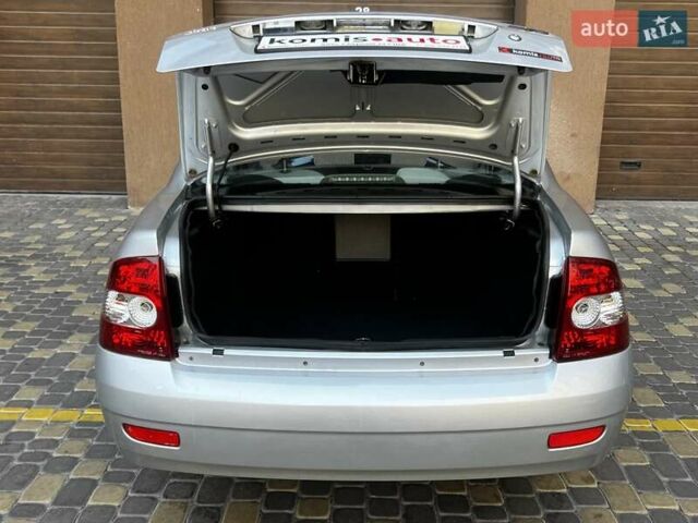 Серый ВАЗ 2170 Priora, объемом двигателя 1.6 л и пробегом 212 тыс. км за 3699 $, фото 38 на Automoto.ua